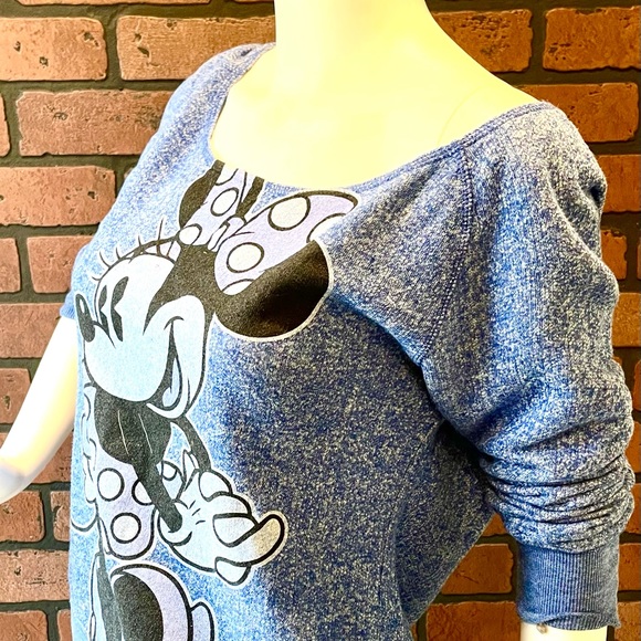 Official Disney Minnie Mouse Scoop Neck VERY RARE Employee / Film Crew Store - Picture 4 of 8